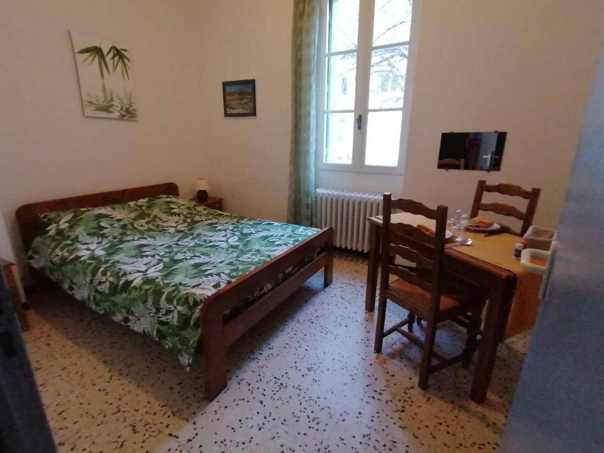 Gite Le Colombier Alzon Kültér fotó